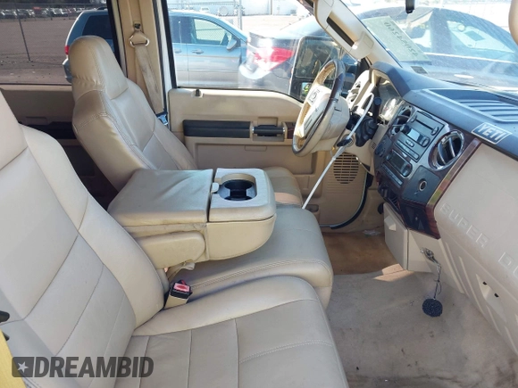 2008 Ford Super Duty F-250 SRW XL with VIN 1FTSW21R88ED53164, listed as a IAAI auction lot 42054260 with 357,550 mi miles. Bid and sale history available at carsss.com. Image 5.