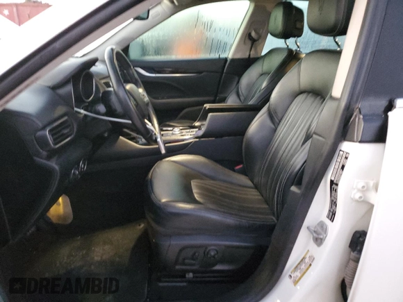 2018 Maserati Levante с VIN ZN661XUA2JX289425, выставлен на аукционе Copart как лот 84887874 с пробегом 69 532 миль миль и На запчасти • Non repairable. История ставок и продаж доступна на DreamBid. Изображение 7.