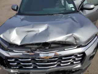 2025 Chevrolet Equinox FWD LT with VIN 3GNAXHEG5SL189293, listed as a Copart auction lot 51350735 with 1,763 mi miles and Salvage Title. Bid and sale history available at DreamBid. Image 11.