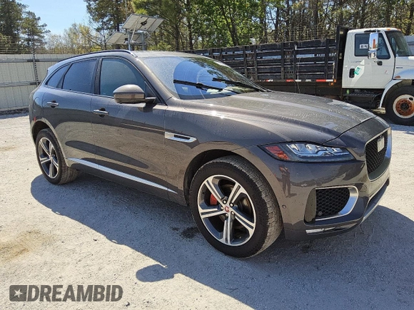 2017 Jaguar F-Pace S with VIN SADCM2BVXHA884903, listed as a Copart auction lot 49633055 with 106,312 mi miles and Clean Title. Bid and sale history available at DreamBid. Image 4.