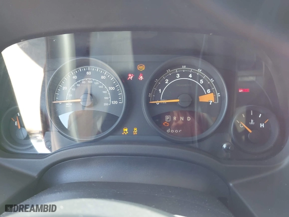 2014 Jeep Patriot Sport with VIN 1C4NJPBAXED848307, listed as a IAAI auction lot 42030605 with 1 mi miles. Bid and sale history available at carsss.com. Image 7.