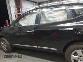 2015 Nissan Rogue S z VIN JN8AS5MV7FW250122, wystawiony jako IAAI lot #41580981 z przebiegiem 99 297 mil mil oraz . Historia ofert i sprzedaży dostępna na DreamBid. Obrazek 14.