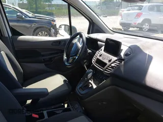 2020 Ford Transit Connect XL with VIN NM0LS7E20L1471992, listed as a IAAI auction lot 42133275 with 44,160 mi miles and . Bid and sale history available at DreamBid. Image 5.