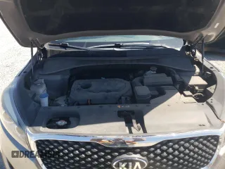 2018 Kia Sorento LX with VIN 5XYPG4A30JG361766, listed as a Copart auction lot 52507945 with 51,497 mi miles and Salvage Title. Bid and sale history available at carsss.com. Image 12.
