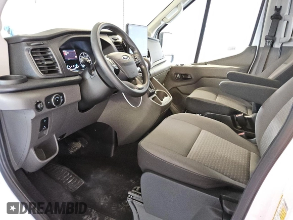 2023 Ford Transit Passenger XL with VIN 1FBAX2C87PKB36657, listed as a Copart auction lot 81110354 with 19,057 mi miles and Clean Title. Bid and sale history available at DreamBid. Image 7.