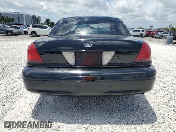 2008 Ford Police Interceptor z VIN 2FAFP71V78X112497, wystawiony jako Copart lot #56034445 z przebiegiem 106 468 mil mil oraz Szkoda całkowita • Salvage title. Historia ofert i sprzedaży dostępna na DreamBid. Obrazek 6.
