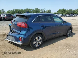 2020 Kia Niro LX with VIN KNDCB3LC9L5396418, listed as a Copart auction lot 62773713 with 83,064 mi miles and Salvage Title. Bid and sale history available at carsss.com. Image 3.