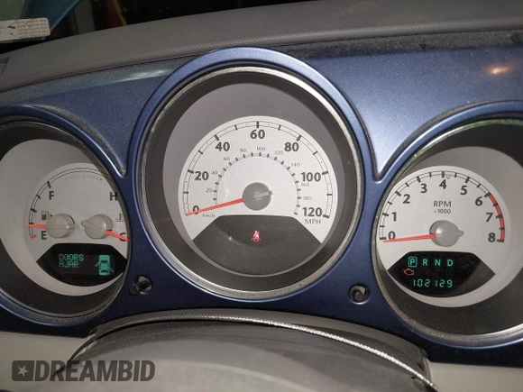 2007 Chrysler PT Cruiser z VIN 3A4FY48B27T540358, wystawiony jako IAAI lot #42300547 z przebiegiem 102 129 mil mil oraz . Historia ofert i sprzedaży dostępna na DreamBid. Obrazek 7.
