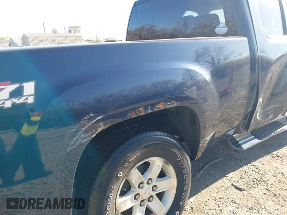 2011 GMC Sierra 1500 with VIN 1GTR2VE30BZ114967, listed as a IAAI auction lot 42043871 with 115,028 mi miles and . Bid and sale history available at DreamBid. Image 14.