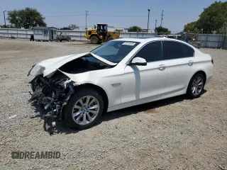 2014 BMW 5 Series 528i z VIN WBA5A5C51ED506845, wystawiony jako Copart lot #62374835 z przebiegiem 70 122 mil mil oraz Szkoda całkowita • Salvage title. Historia ofert i sprzedaży dostępna na DreamBid. Obrazek 1.