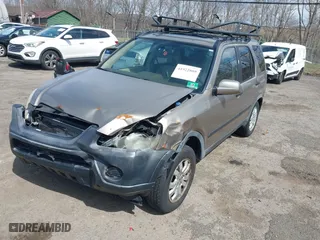 2006 Honda CR-V EX with VIN JHLRD78826C033526, listed as a IAAI auction lot 41922809 with 235,196 mi miles. Bid and sale history available at carsss.com. Image 2.