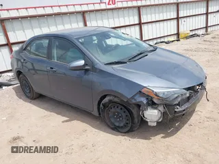 2019 Toyota Corolla L z VIN 5YFBURHE9KP863275, wystawiony jako IAAI lot #42045527 z przebiegiem 83 106 mil mil oraz . Historia ofert i sprzedaży dostępna na DreamBid. Obrazek 1.