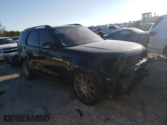 2017 Land Rover Discovery First Edition with VIN SALRTBBV8HA020787, listed as a Copart auction lot 88906495 with 100,318 mi miles and Salvage Title. Bid and sale history available at carsss.com. Image 4.