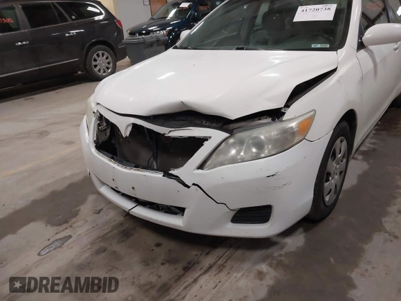 2011 Toyota Camry LE with VIN 4T1BF3EK8BU711388, listed as a IAAI auction lot 41720738 with 233,623 mi miles. Bid and sale history available at carsss.com. Image 6.
