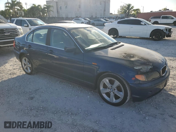 2004 BMW 3 Series 330xi with VIN WBAEW53434PN35396, listed as a Copart auction lot 86479324 with 169,725 mi miles and Salvage Title. Bid and sale history available at carsss.com. Image 4.