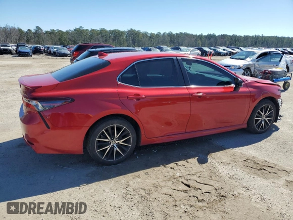 2022 Toyota Camry SE with VIN 4T1G11AK3NU027612, listed as a Copart auction lot 46475525 with 70,222 mi miles and Clean Title. Bid and sale history available at carsss.com. Image 3.