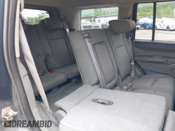 2006 Jeep Commander with VIN 1J8HG48K76C318211, listed as a IAAI auction lot 42283615 with 159,470 mi miles and . Bid and sale history available at DreamBid. Image 8.