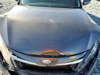2012 Kia Optima EX z VIN 5XXGN4A77CG031915, wystawiony jako Copart lot #88993055 z przebiegiem 163 289 mil mil oraz Szkoda całkowita • Salvage title. Historia ofert i sprzedaży dostępna na DreamBid. Obrazek 12.
