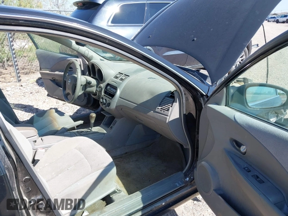 2002 Nissan Altima S with VIN 1N4AL11D12C280831, listed as a IAAI auction lot 39718398 with 1 mi miles. Bid and sale history available at carsss.com. Image 5.