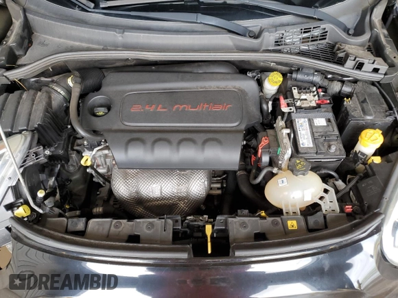 2016 FIAT 500X Trekking z VIN ZFBCFYCT6GP462972, wystawiony jako Copart lot #57337505 z przebiegiem 77 390 mil mil oraz Szkoda całkowita • Salvage title. Historia ofert i sprzedaży dostępna na DreamBid. Obrazek 12.