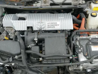 2014 Toyota Prius Four with VIN JTDKN3DU5E1754960, listed as a IAAI auction lot 42963896 with 101,535 mi miles and . Bid and sale history available at DreamBid. Image 25.