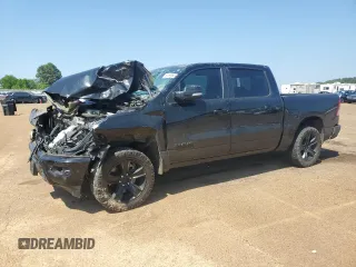 2021 Ram 1500 Lone Star z VIN 1C6SRFFTXMN570655, wystawiony jako Copart lot #53359385 z przebiegiem 131 587 mil mil oraz Szkoda całkowita • Salvage title. Historia ofert i sprzedaży dostępna na DreamBid. Obrazek 1.