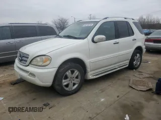2005 Mercedes-Benz M-Class 3.7L with VIN 4JGAB57E35A557978, listed as a Copart auction lot 44210615 with 176,598 mi miles and Salvage Title. Bid and sale history available at carsss.com. Image 1.