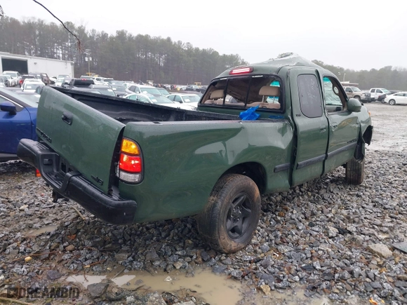 2002 Toyota Tundra SR5 with VIN 5TBRT34122S326071, listed as a IAAI auction lot 41537852 with 218,561 mi miles. Bid and sale history available at carsss.com. Image 4.