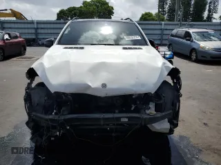 2018 Mercedes-Benz GLE 350 with VIN 4JGDA5JB6JB082913, listed as a Copart auction lot 60832255 with 105,104 mi miles and Salvage title. Bid and sale history available at DreamBid. Image 5.