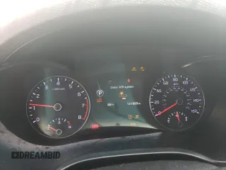 2016 Kia Optima SXL Turbo z VIN 5XXGV4L20GG121446, wystawiony jako Copart lot #57895125 z przebiegiem 131 889 mil mil oraz Czysty tytuł • Clean title. Historia ofert i sprzedaży dostępna na DreamBid. Obrazek 9.