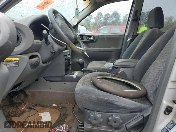 2004 Hyundai Santa Fe z VIN KM8SB12B84U825804, wystawiony jako Copart lot #51107585 z przebiegiem 229 942 mil mil oraz Szkoda całkowita • Salvage title. Historia ofert i sprzedaży dostępna na DreamBid. Obrazek 7.