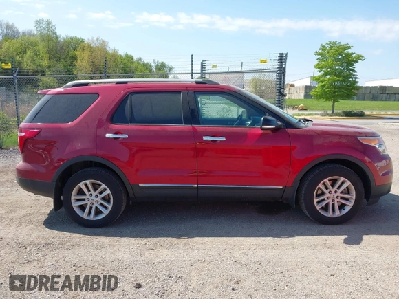 2014 Ford Explorer XLT with VIN 1FM5K8D85EGC34501, listed as a IAAI auction lot 42217841 with 67,830 mi miles and . Bid and sale history available at carsss.com. Image 13.