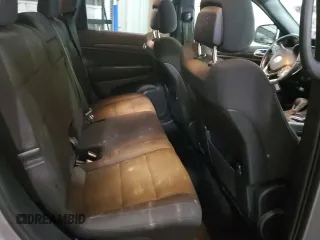 2020 Jeep Grand Cherokee Laredo E z VIN 1C4RJFAG2LC341518, wystawiony jako Copart lot #58236965 z przebiegiem 130 404 mil mil oraz Szkoda całkowita • Salvage title. Historia ofert i sprzedaży dostępna na DreamBid. Obrazek 11.