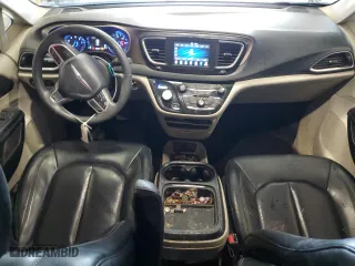 2020 Chrysler Voyager LXI with VIN 2C4RC1DG7LR268422, listed as a Copart auction lot 50420845 with 137,503 mi miles and Salvage Title. Bid and sale history available at carsss.com. Image 8.