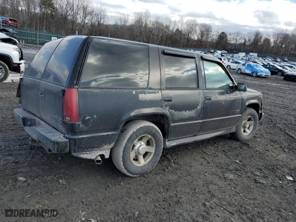 2000 Chevrolet Tahoe Limited with VIN 1GNEC13R6YR111843, listed as a Copart auction lot 47264665 with 287,666 mi miles and Salvage Title. Bid and sale history available at carsss.com. Image 3.