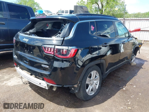 2022 Jeep Compass Latitude with VIN 3C4NJCBB4NT187403, listed as a IAAI auction lot 42109722 with 50,088 mi miles and . Bid and sale history available at DreamBid. Image 4.