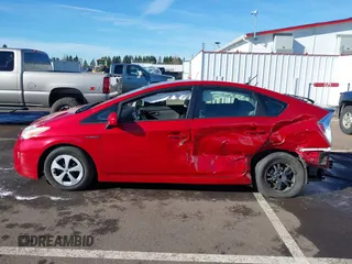 2015 Toyota Prius Four with VIN JTDKN3DU2F1930087, listed as a IAAI auction lot 41561926 with 125,382 mi miles. Bid and sale history available at carsss.com. Image 14.