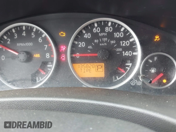 2012 Nissan Pathfinder S z VIN 5N1AR1NN7CC631069, wystawiony jako IAAI lot #39690253 z przebiegiem 135 828 mil mil oraz . Historia ofert i sprzedaży dostępna na DreamBid. Obrazek 7.