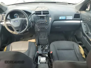 2017 Ford Police Interceptor Utility с VIN 1FM5K8AR5HGD59290, выставлен на аукционе Copart как лот 67779324 с пробегом 116 769 миль миль и На запчасти • Non repairable. История ставок и продаж доступна на DreamBid. Изображение 8.