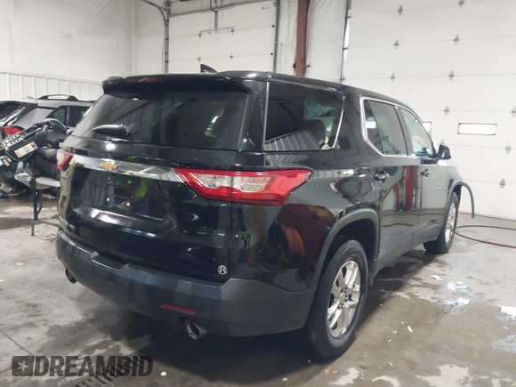 2020 Chevrolet Traverse LS with VIN 1GNEVLKW3LJ167596, listed as a IAAI auction lot 40993610 with 119,667 mi miles. Bid and sale history available at carsss.com. Image 4.