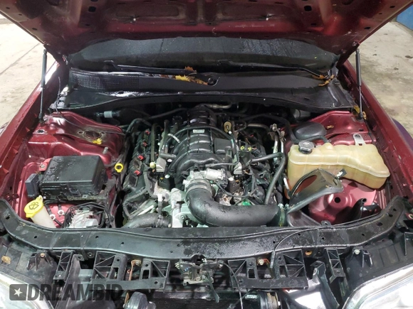 2016 Chrysler 300 with VIN 2C3CCAET8GH244079, listed as a Copart auction lot 85785464 with 66,600 mi miles and Salvage Title. Bid and sale history available at carsss.com. Image 11.