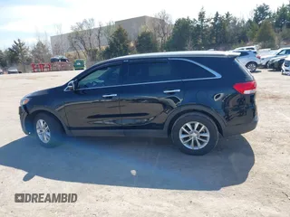 2018 Kia Sorento LX with VIN 5XYPG4A37JG431134, listed as a IAAI auction lot 41803871 with 139,818 mi miles. Bid and sale history available at carsss.com. Image 14.