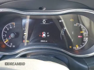 2021 Jeep Grand Cherokee Limited with VIN 1C4RJFBG6MC676961, listed as a IAAI auction lot 41898352 with 28,645 mi miles and . Bid and sale history available at DreamBid. Image 7.