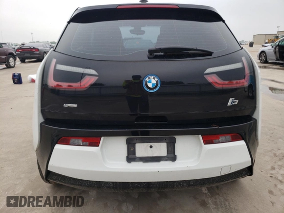 2015 BMW i3 with VIN WBY1Z4C57FV278283, listed as a Copart auction lot 56382823 with 137,141 mi miles. Bid and sale history available at carsss.com. Image 6.