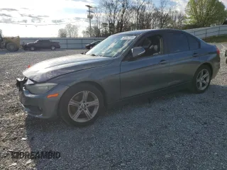 2015 BMW 3 Series 320i xDrive with VIN WBA3C3C59FK202407, listed as a Copart auction lot 49162755 with 86,860 mi miles and Salvage Title. Bid and sale history available at carsss.com. Image 1.