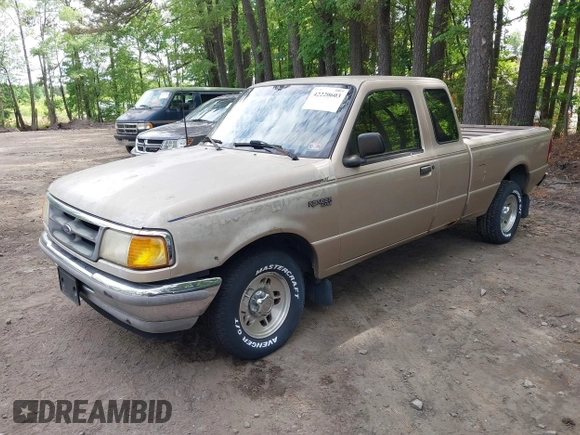 1996 Ford Ranger Splash with VIN 1FTCR14X6TTA69715, listed as a IAAI auction lot 42220603 with 292,607 mi miles and . Bid and sale history available at DreamBid. Image 2.