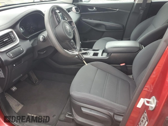 2018 Kia Sorento LX with VIN 5XYPG4A38JG376998, listed as a Copart auction lot 48482735 with 90,512 mi miles and Salvage Title. Bid and sale history available at carsss.com. Image 7.