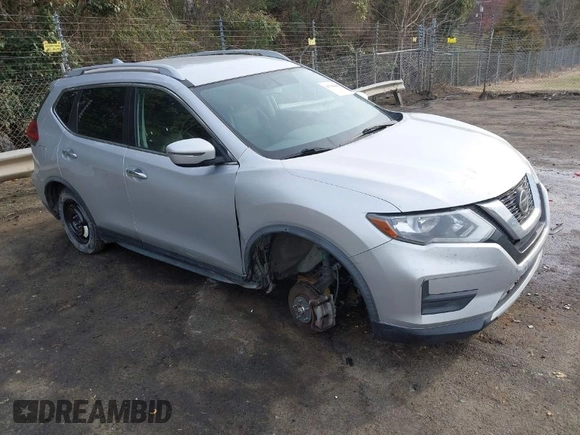2018 Nissan Rogue SV with VIN JN8AT2MT9JW452978, listed as a IAAI auction lot 41780489 with 138,511 mi miles and . Bid and sale history available at carsss.com. Image 1.