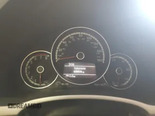 2013 Volkswagen Beetle 2.5L с VIN 3VW5P7AT5DM811974, выставлен на аукционе Copart как лот 56853015 с пробегом 68 959 миль миль и На запчасти • Non repairable. История ставок и продаж доступна на DreamBid. Изображение 9.
