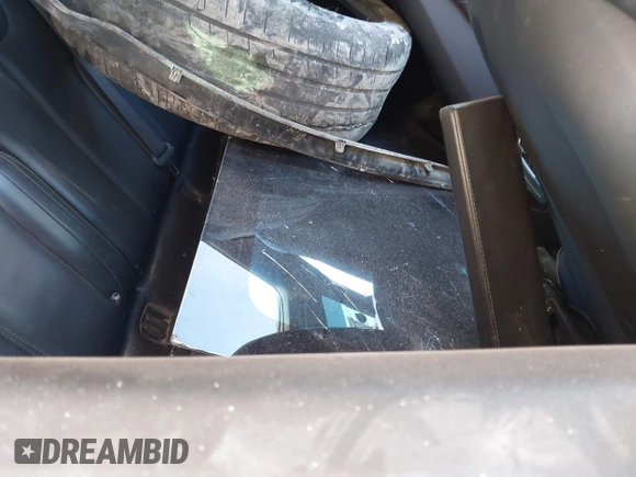 2016 Tesla Model S 90D with VIN 5YJSA1E42GF143731, listed as a IAAI auction lot 41394839 with Not provided miles and . Bid and sale history available at DreamBid. Image 8.